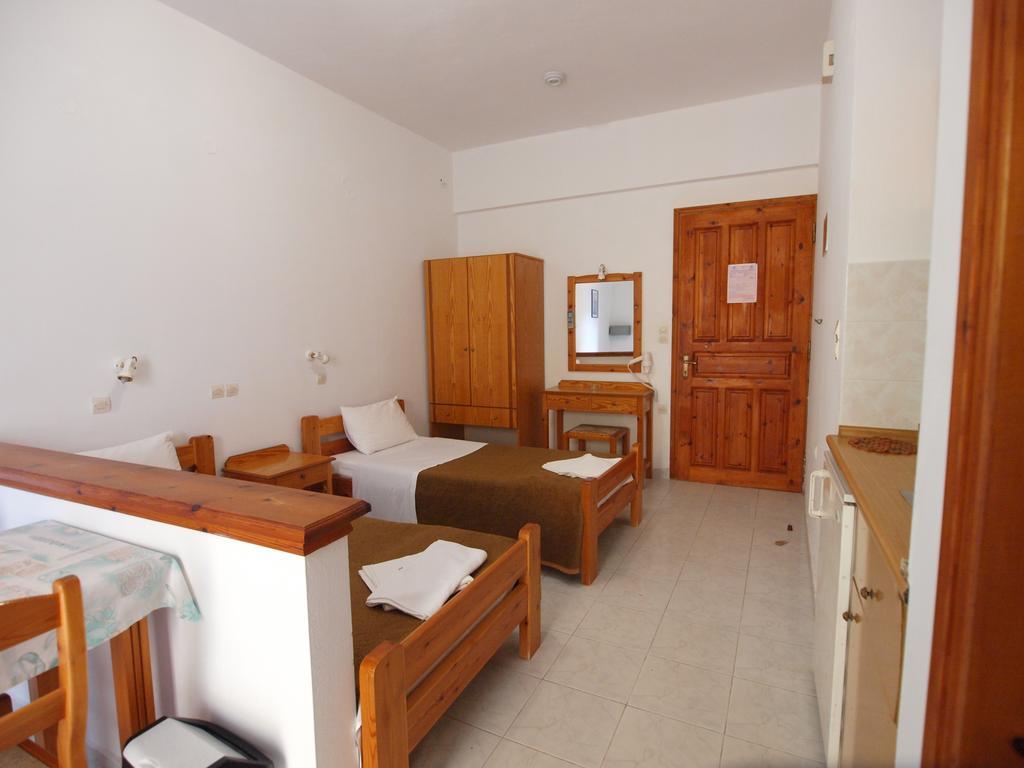 Irini Apartments Platanés الغرفة الصورة